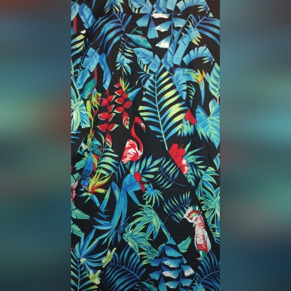 Hawaiian button up shirt - Picture 5 of 5